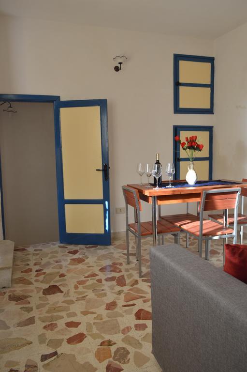 Don Vito'S Apartments Castellammare del Golfo Phòng bức ảnh